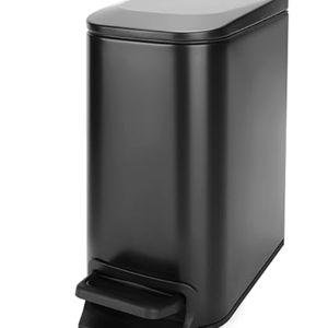Cesun Small Bathroom Trash Can with Lid Soft Close, Step Pedal, 6 Liter / 1.6 Gallon Stainless Steel Garbage Can with Removable Inner Bucket, Anti-Fingerprint Finish (Matt Black)