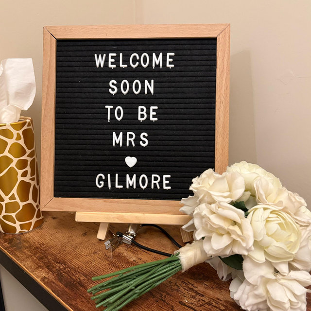 Ashleigh Krentz & Timothy Gilmore | Amazon Wedding Registry