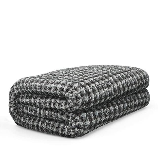SUTERA Silverthread Waffle Bath Towel - California-Spun Superior Supima Cotton, Quick Drying, Ultra Soft, Lightweight and Absorbent - Grey, Waffle Weave Design - Luxury Bath Towel (Bath)