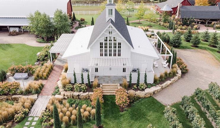 The Wedding Website of Samantha Renzelmann and Keshaun Story