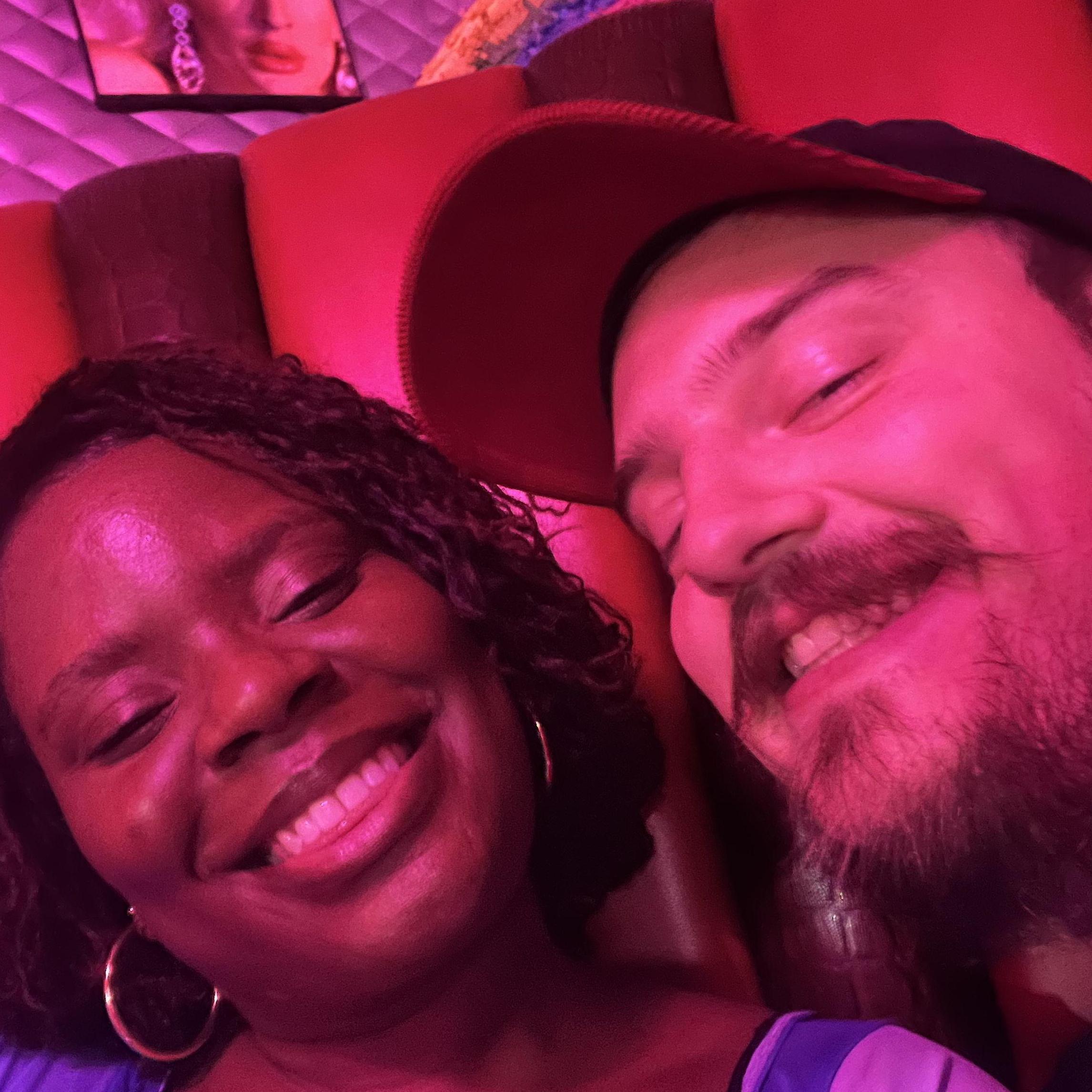 Taylor's first drag show!