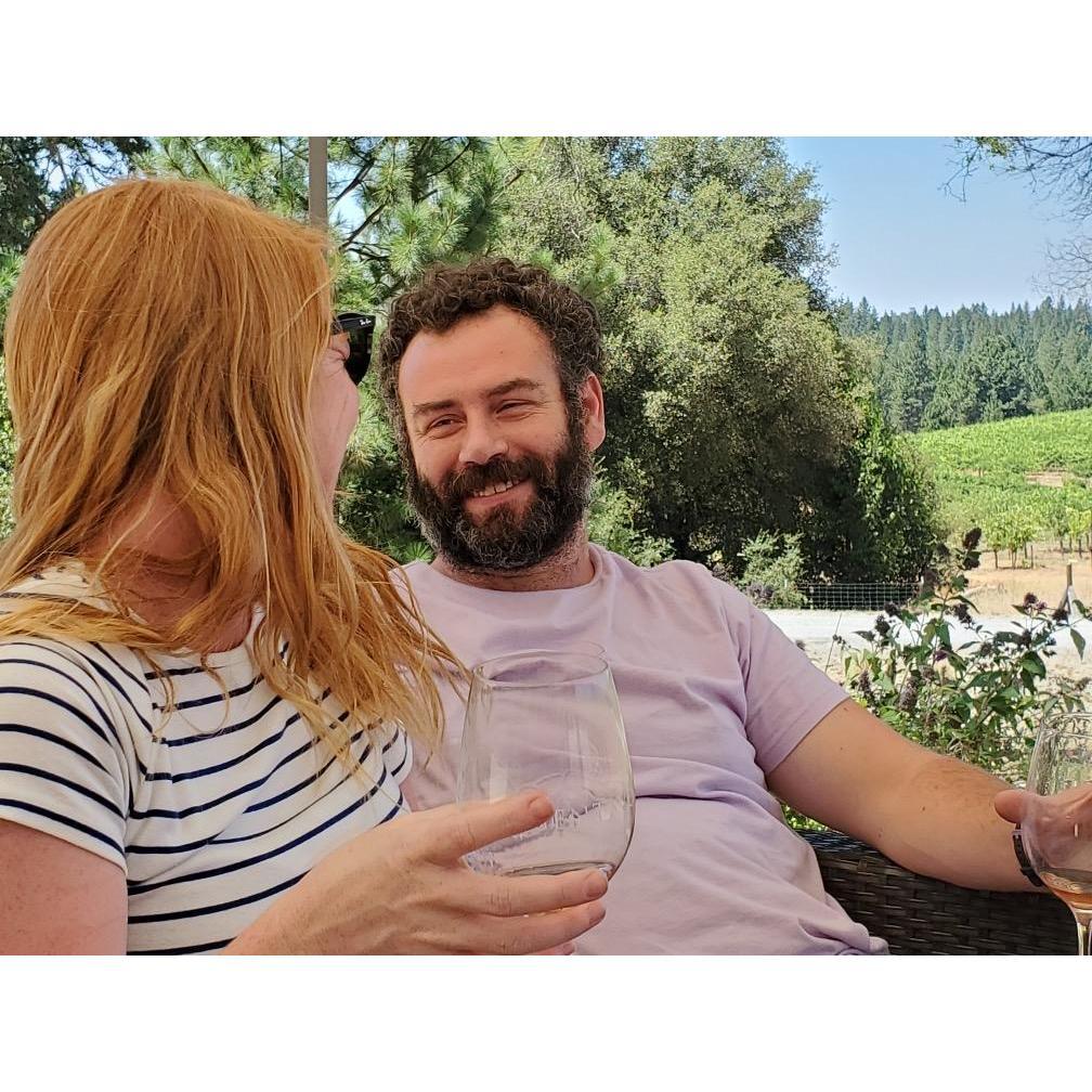 Socially distancing wine tasting in Auburn with The Rose's. August 2020