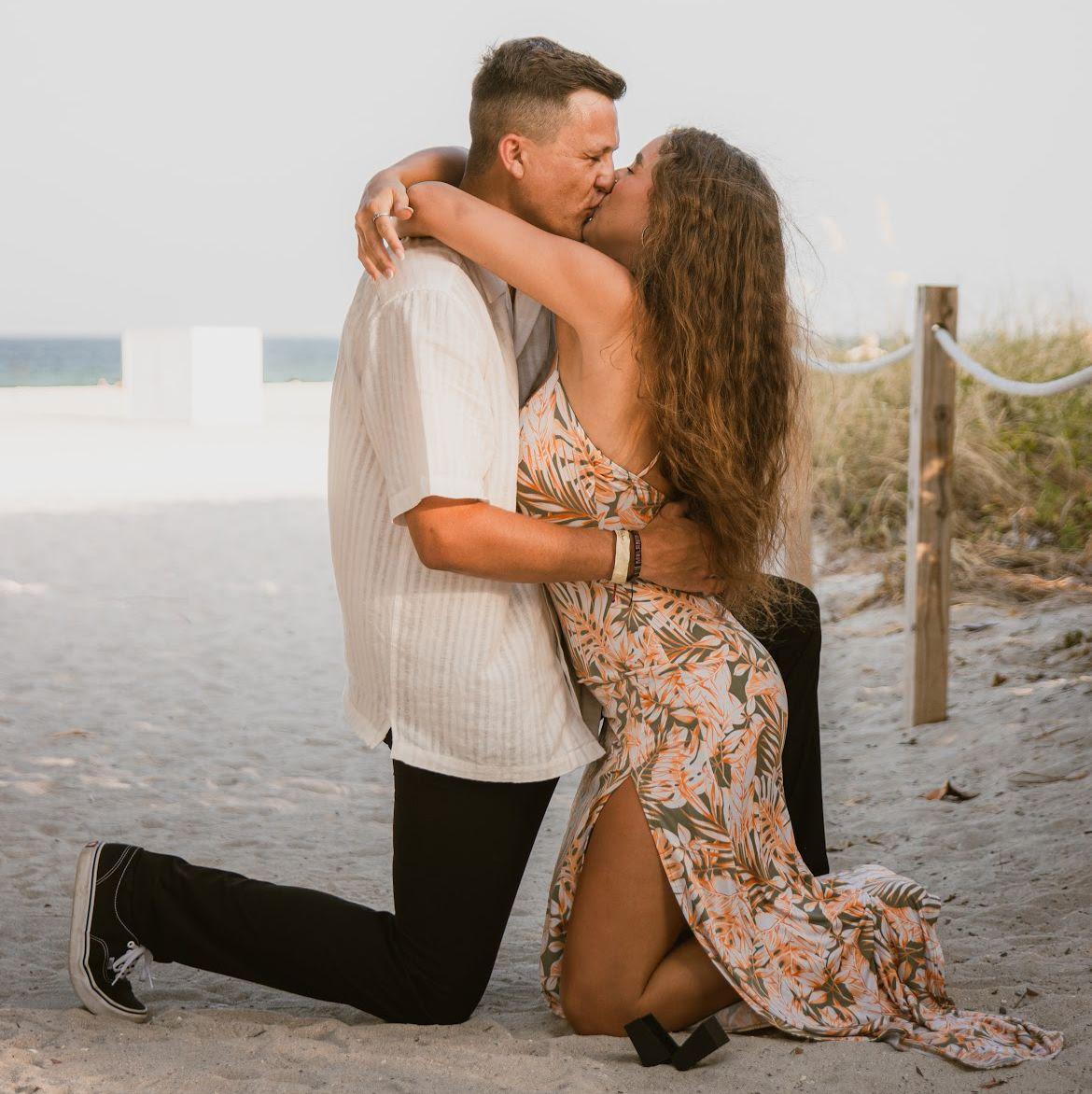 The Wedding Website of melanie harrison and thomas carter
