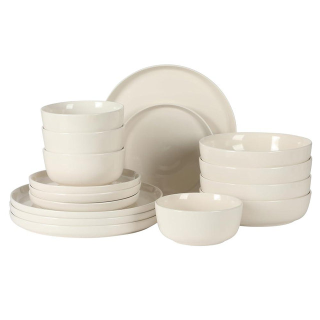 Gibson Home Serenity 16 Piece Modern Porcelain Dinnerware Set for 4, Linen White Plates and Bowls Set, Dinner Plates, Salad Plates, Pasta Bowls, Cereal Bowls