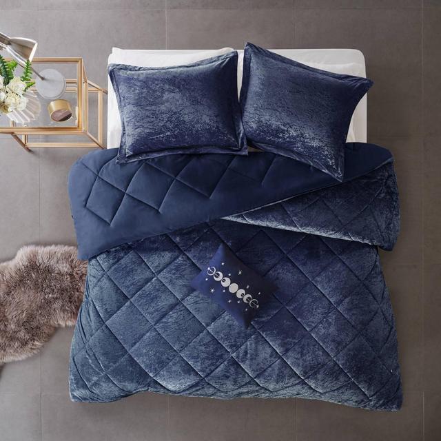 Alyssa Full/Queen 4pc Velvet Comforter Set Navy