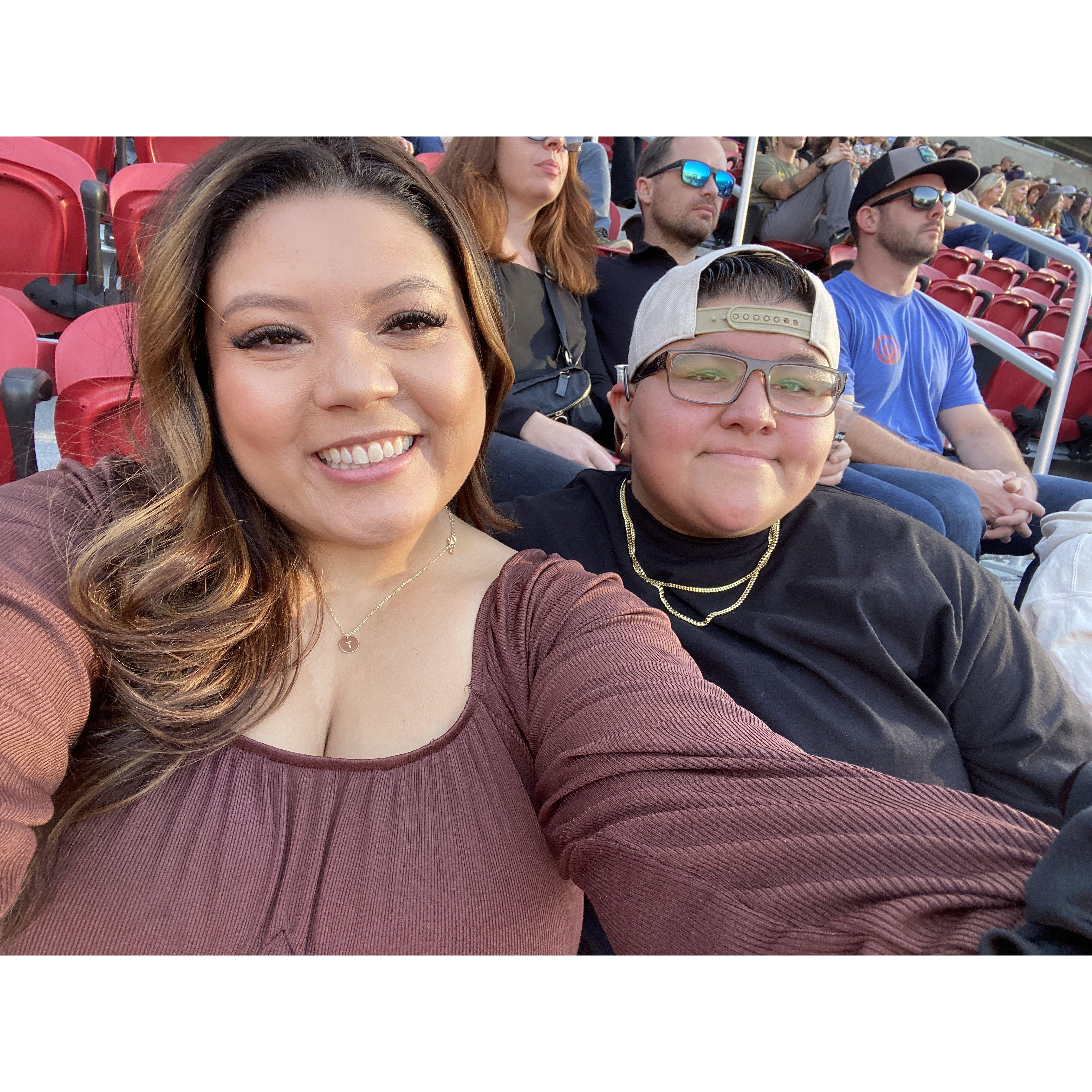 Luke Combs Concert in Santa Clarita, shoutout Kelly for the tickets.