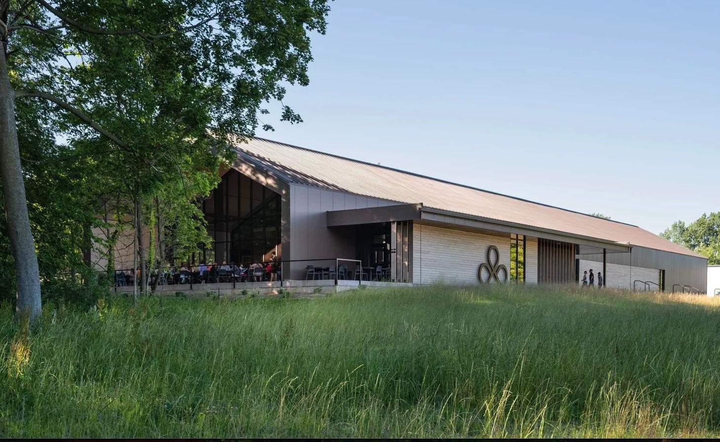 The Wedding Website of Devin Anderson and Gabrielle Nye