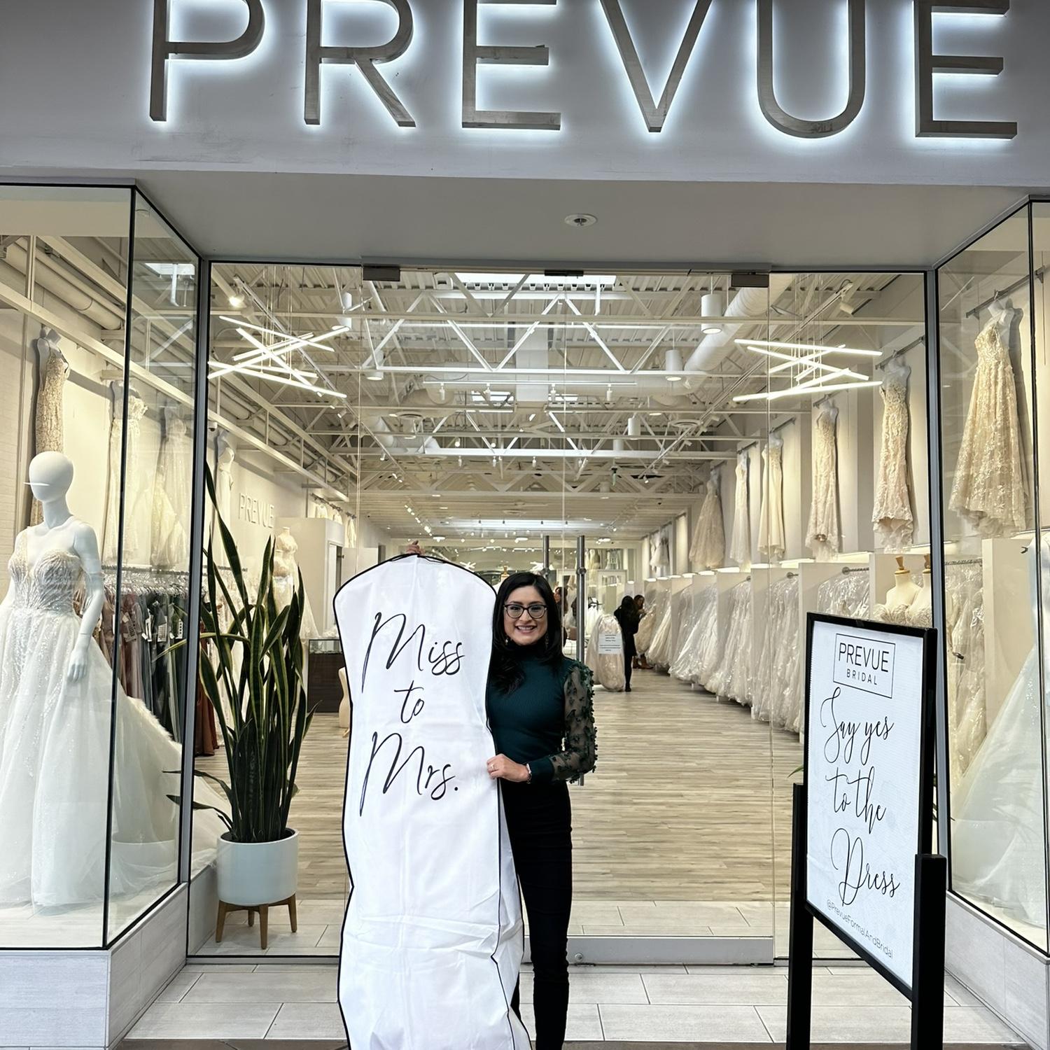 The next step was to choose the dress.