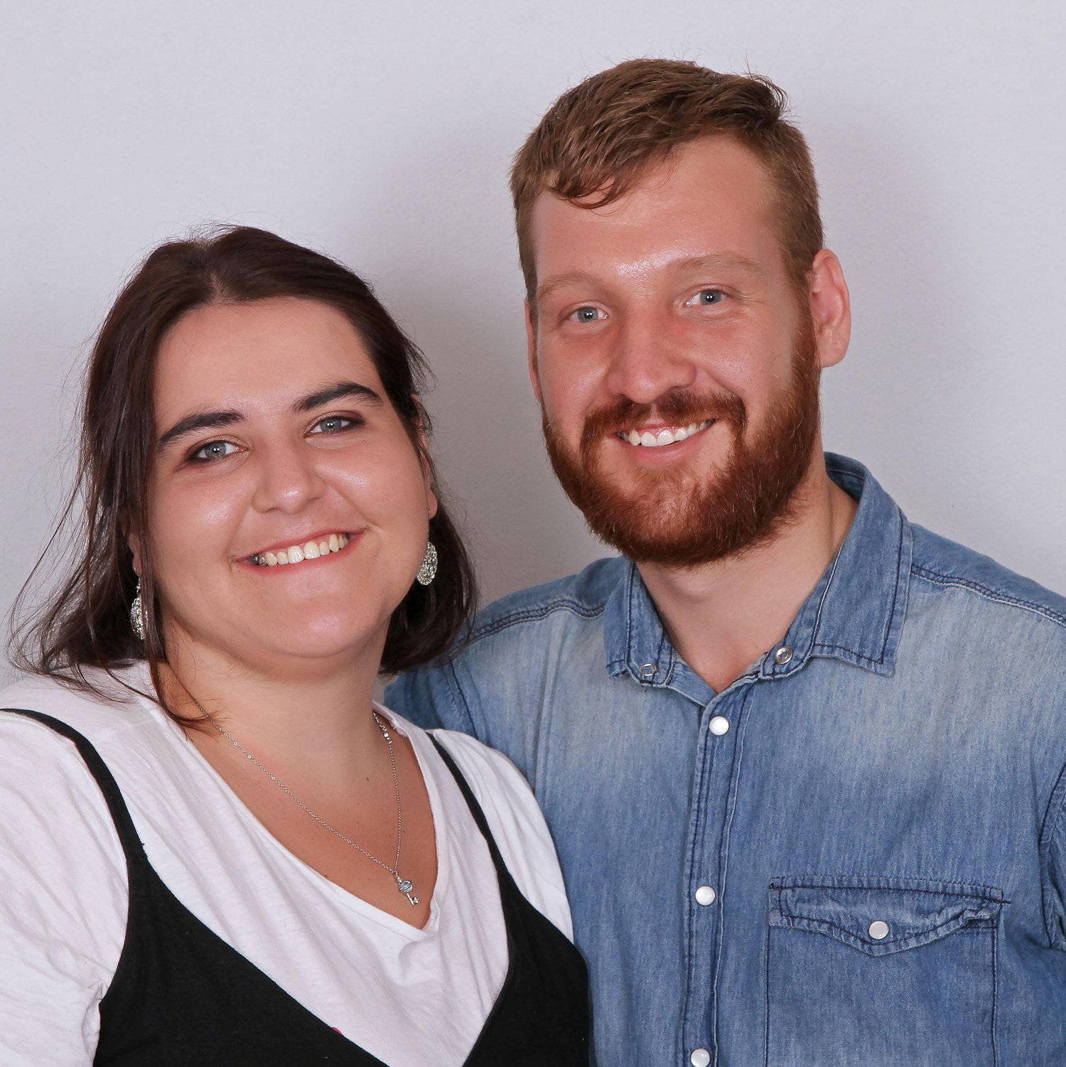 "Ek het voor Pierre geval… natuurlik op ’n totaal nie-klasieke manier, maar presies hoe ’n hart wat te veel van iemand hou, val." 😆💘