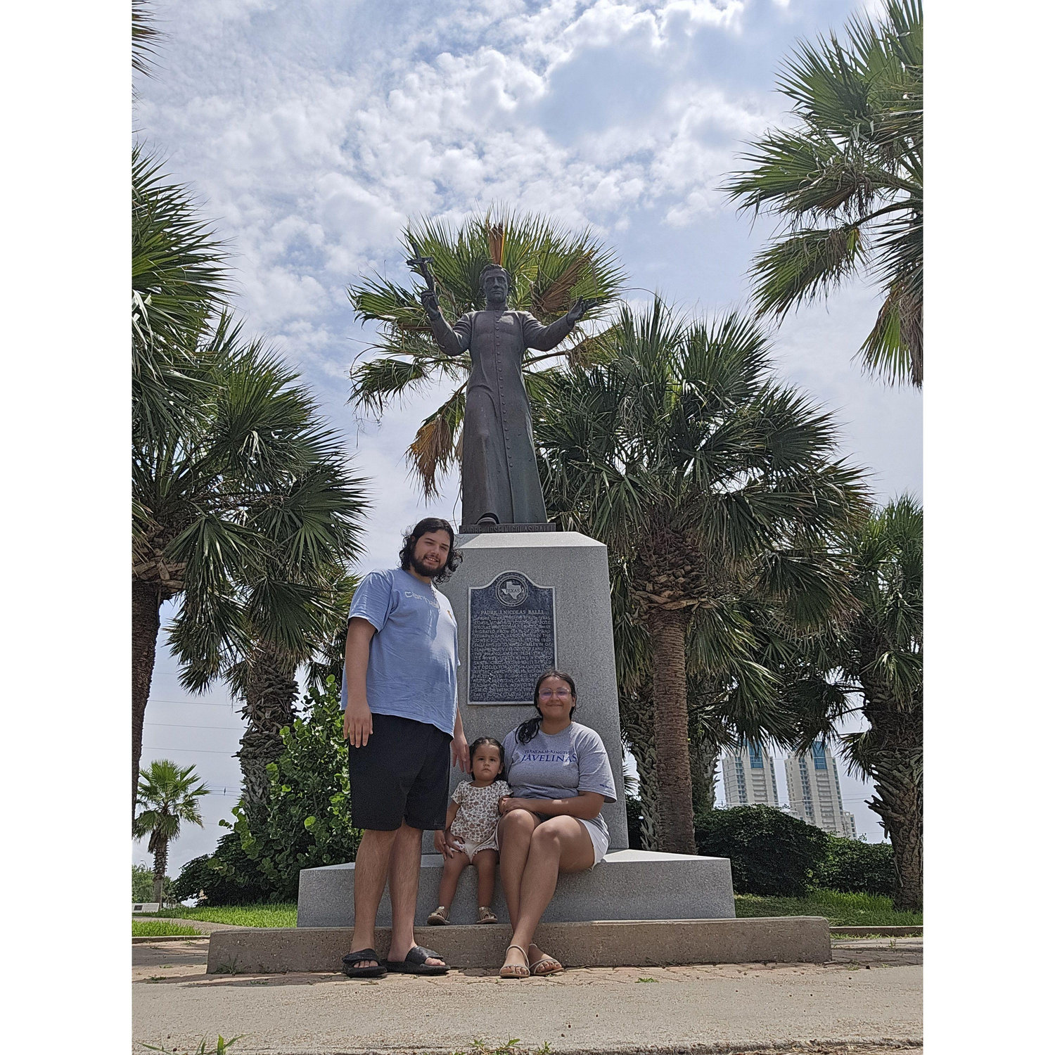 Second family trip to SPI. We don't have pics of the first time.
