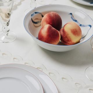 Ribbon Salad Bowl