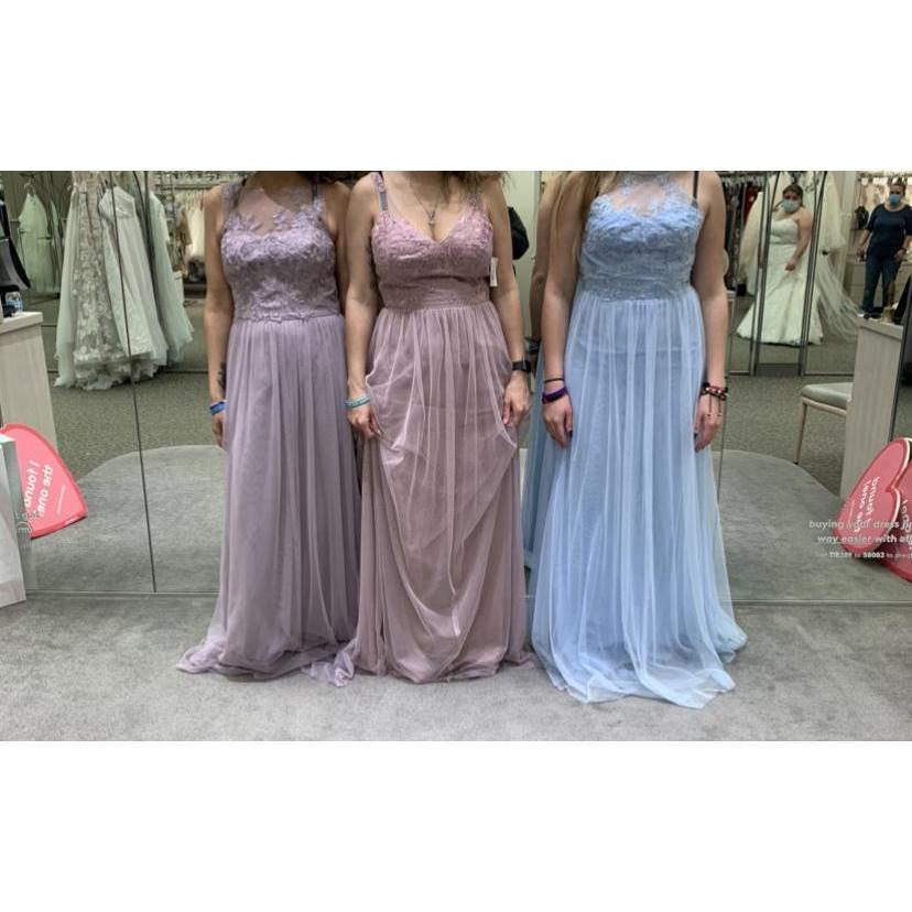 Bridesmaid shoppinggg ! (no these aren’t the dresses) #AProcess 🤣