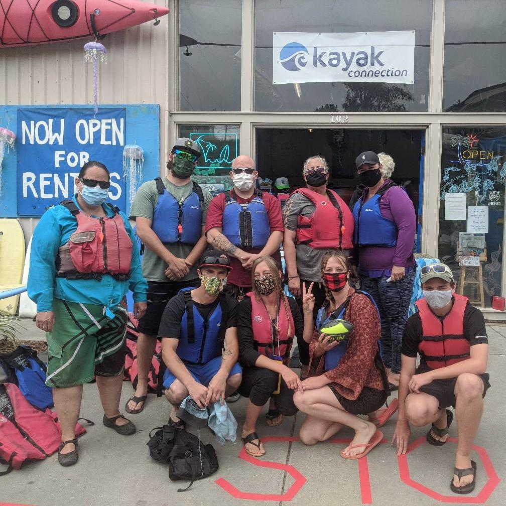 Topaz Dustin Donny Leona Xoch
Mike Natasha Janet Brice 
Kayaking
Santa Cruz - 08.2020