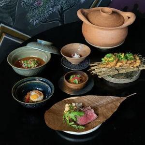 Dinner for Two in Thailand- Honeymoon!