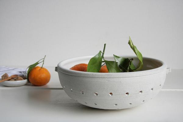 Sheldon Ceramics Colender