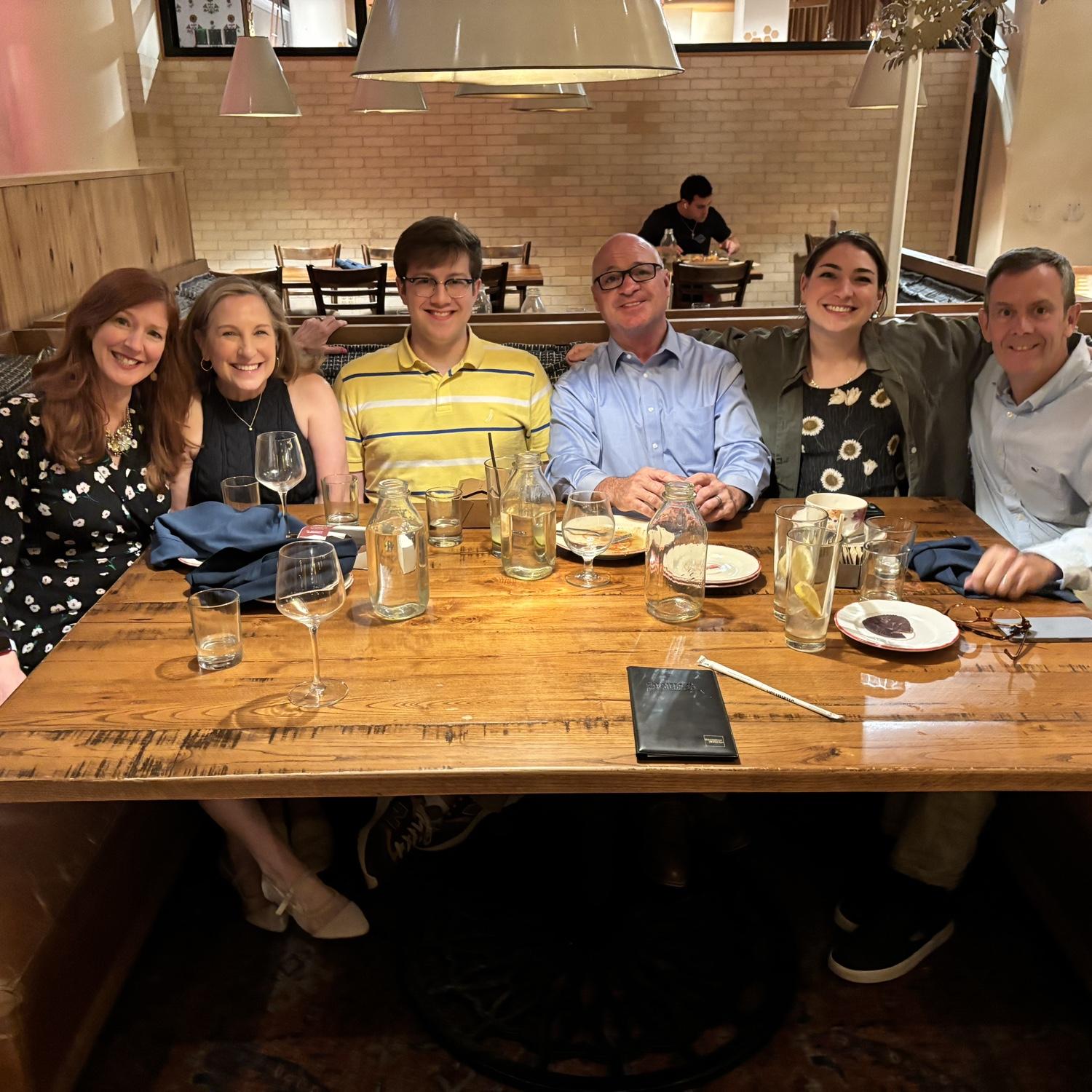 The Baneys and Currys meet! 5/6 people at the table know Austin has the ring.