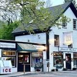 Fancy's Market