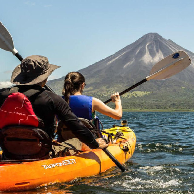 Kayaking Lake Arenal