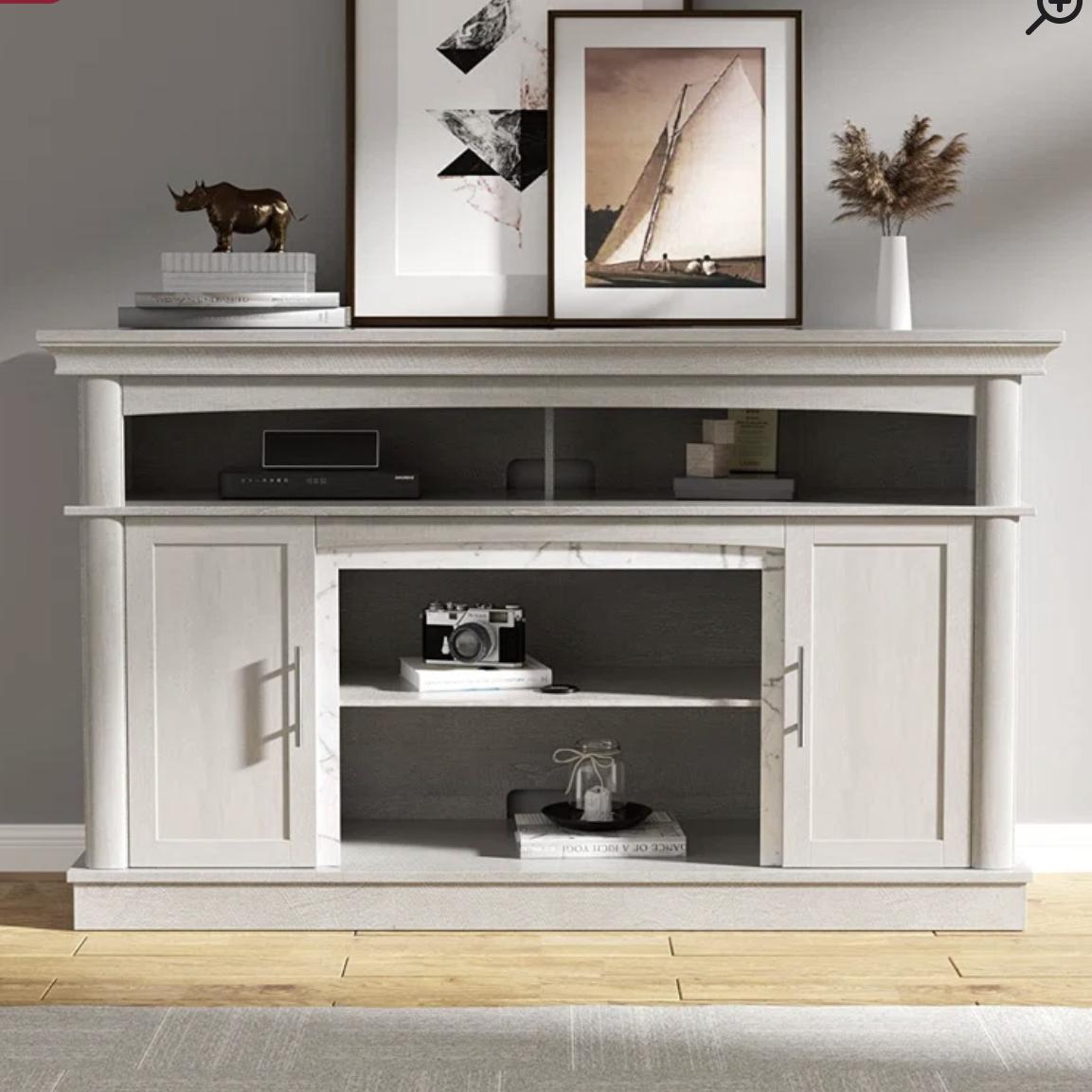 Lipa 58'' Media Console