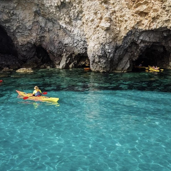 Milos kayaking tour (for 2)