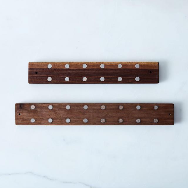 Reclaimed Walnut Knife Grabber