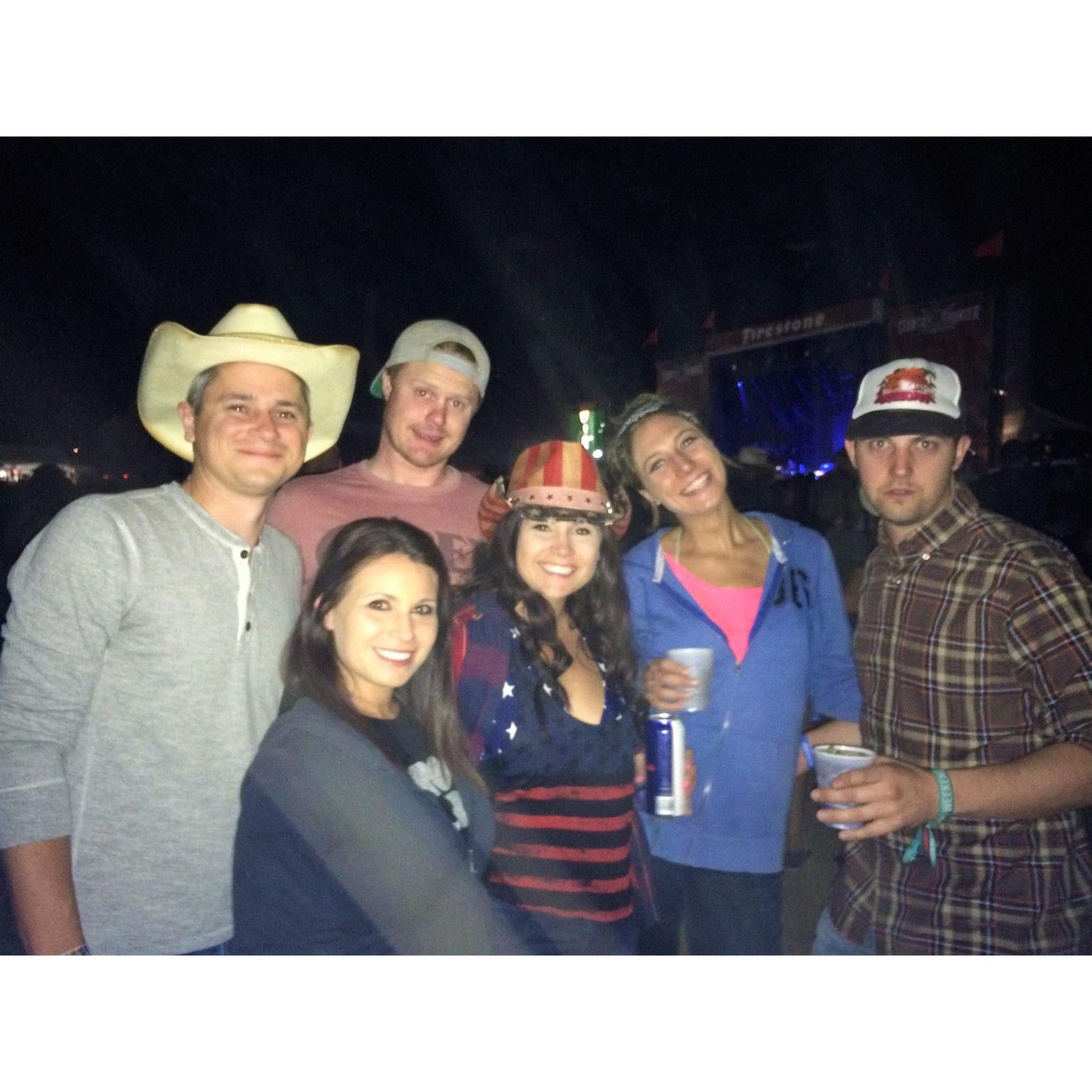 Country Thunder