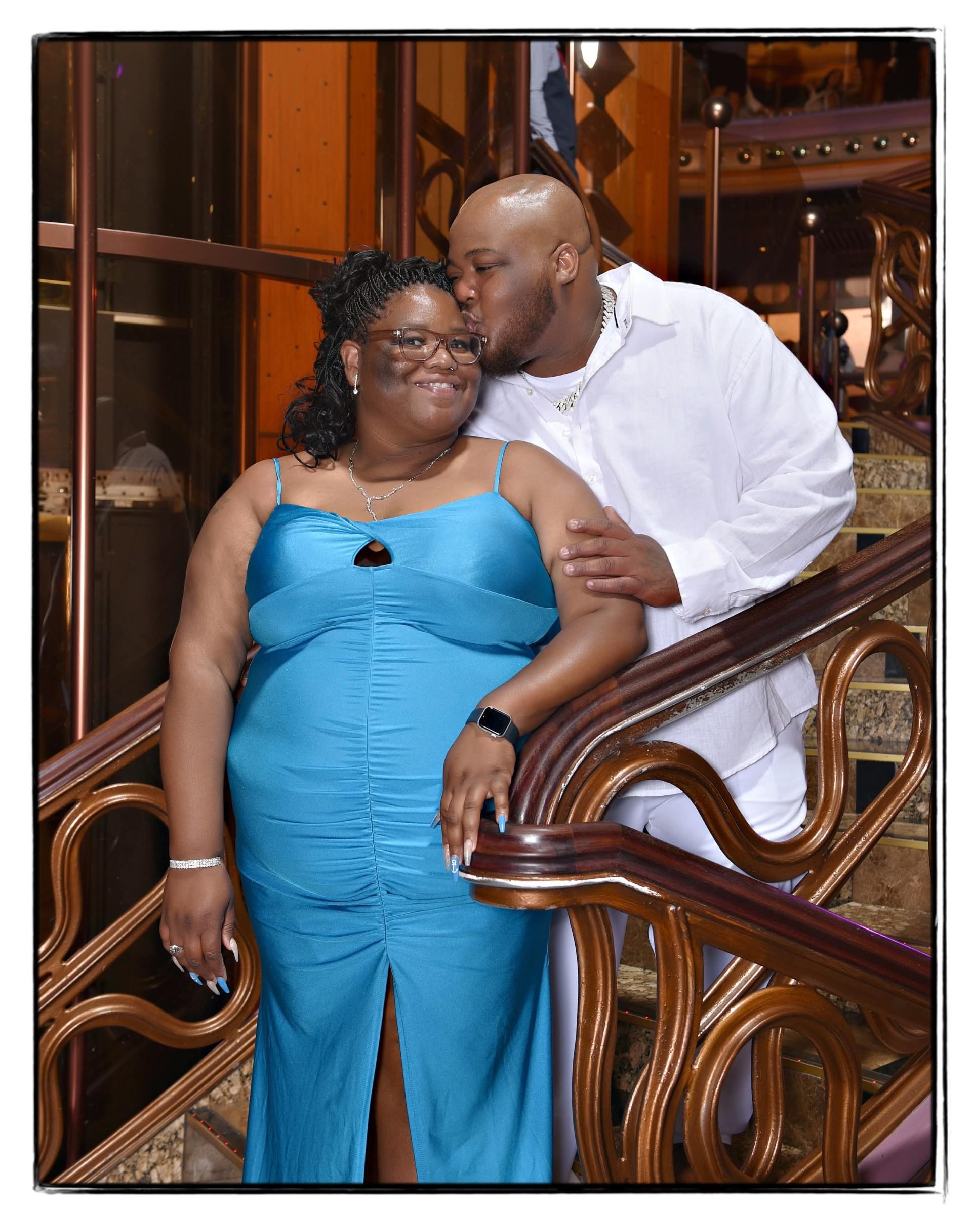 The Wedding Website of Sharde Frazier and Xavier Williamson