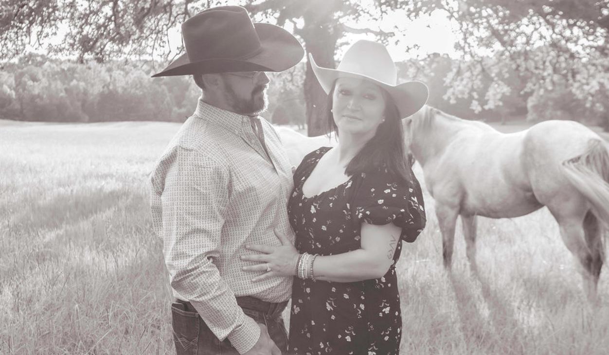 The Wedding Website of Victoria Hutto and Casey Moore
