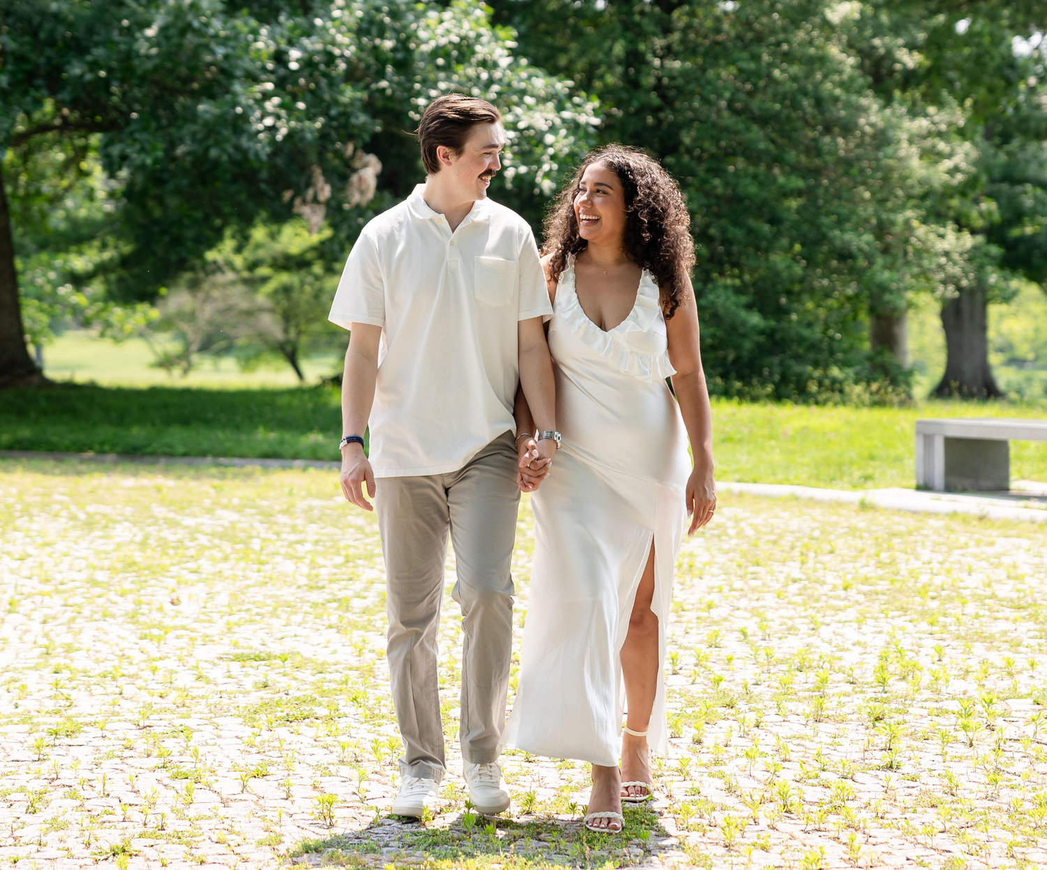 The Wedding Website of Jasmine Tabor and Henry Hutchinson