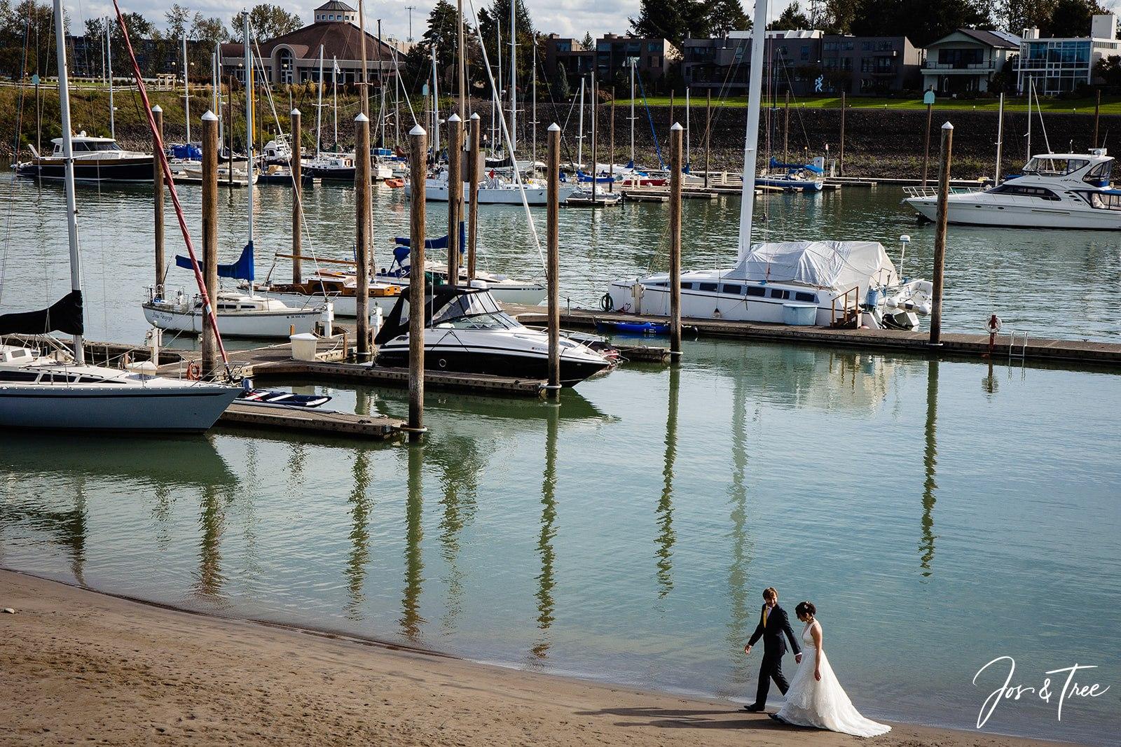 The Wedding Website of Lilli Szafranski and Nick Dolja