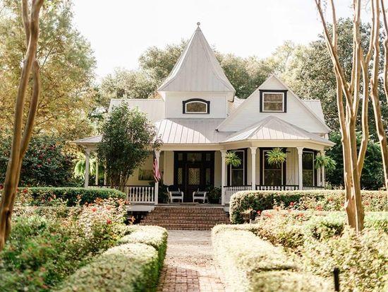 The Wedding Website of Tiffany Berry and Rian Engle