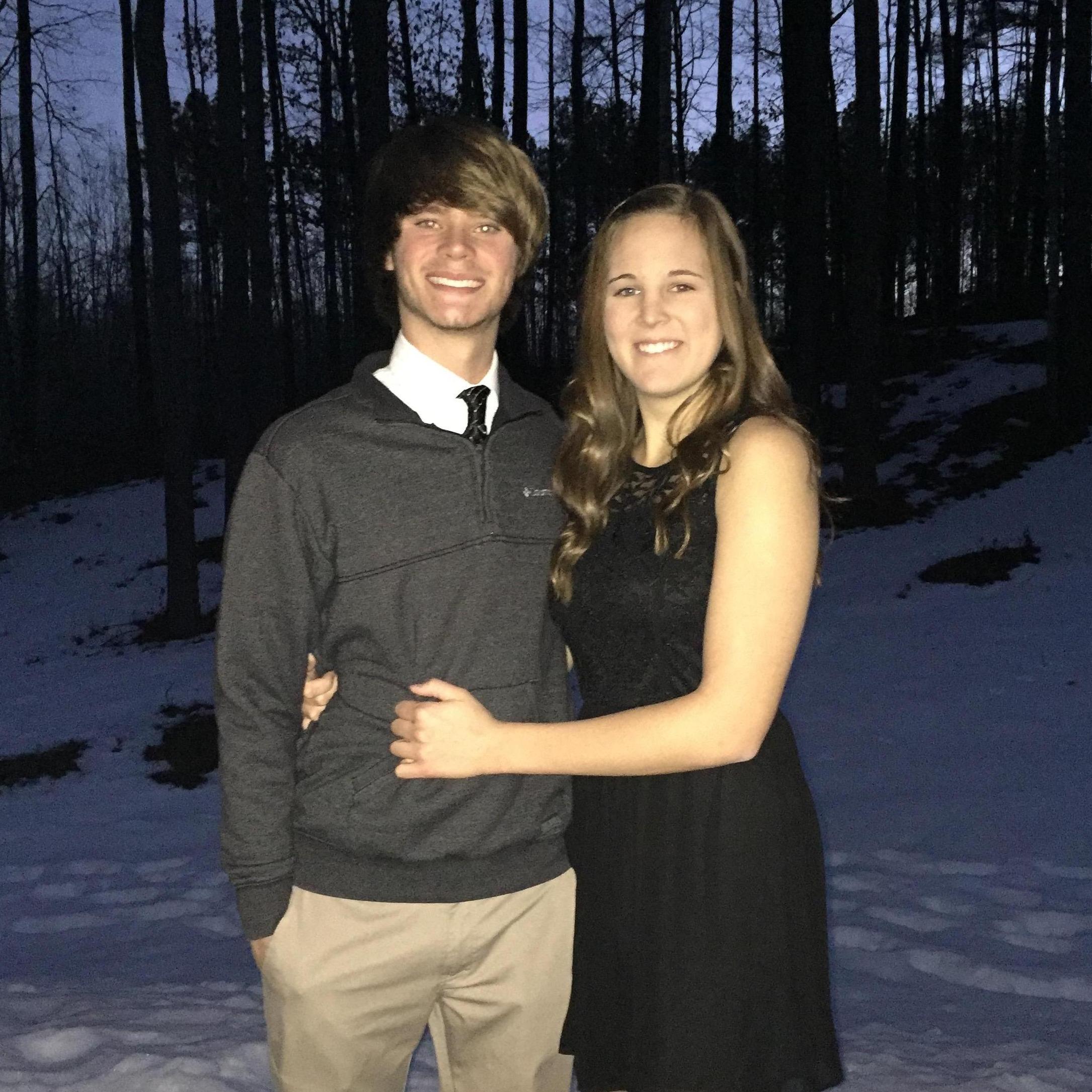 Our first Anniversary (and another trip to Olive Garden)
1/30/2016