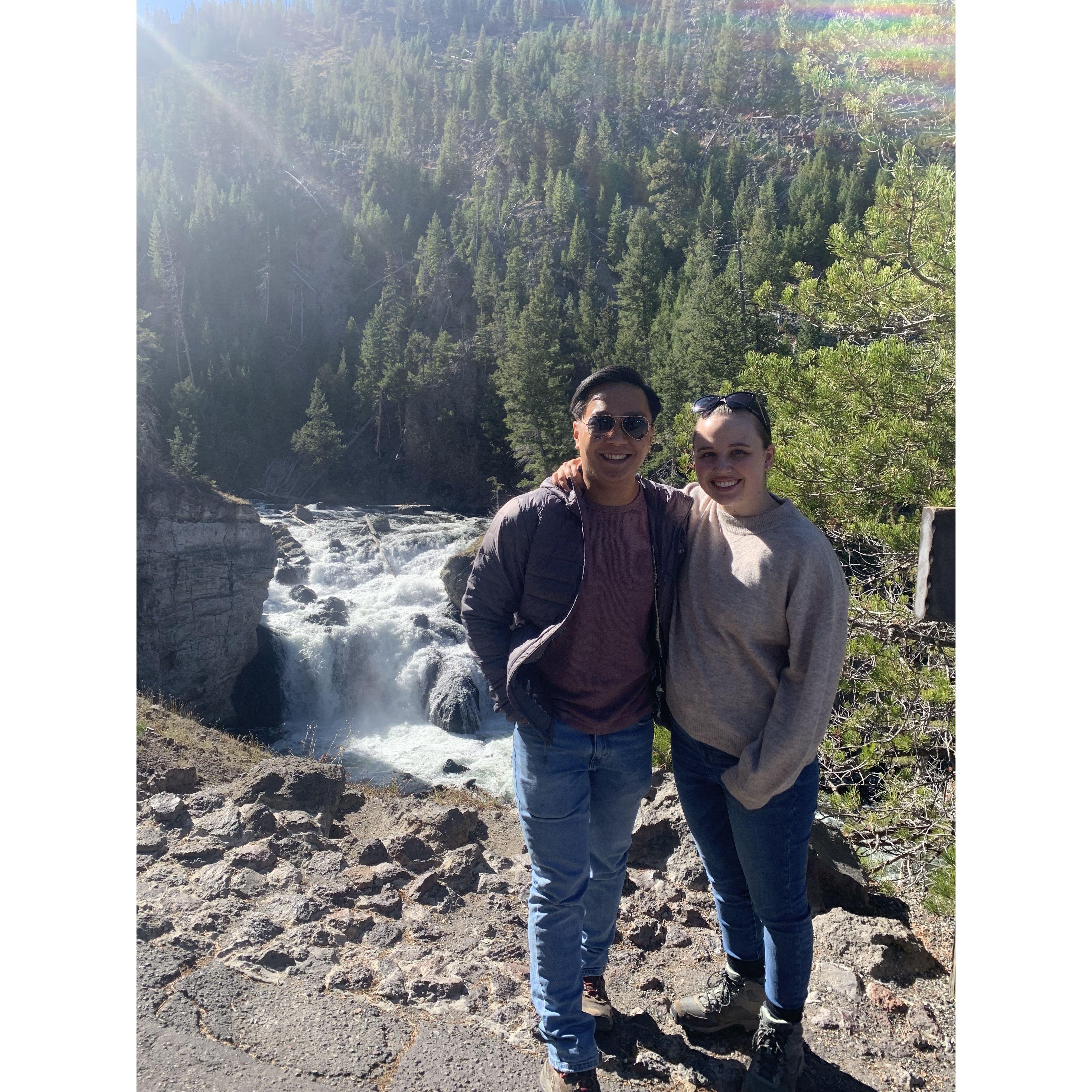 October 2022
We visited Yellowstone with my family.