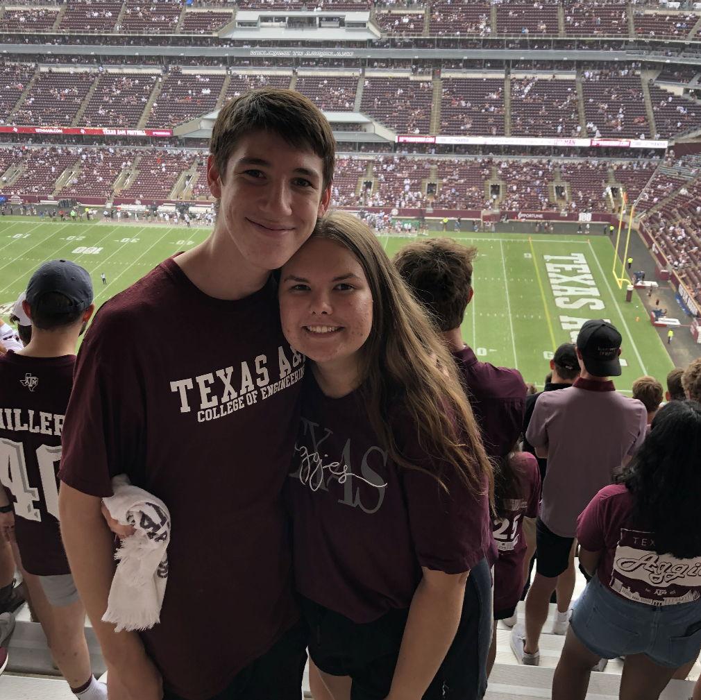 FIRST A&M GAMEEEEE GIG EM!!!