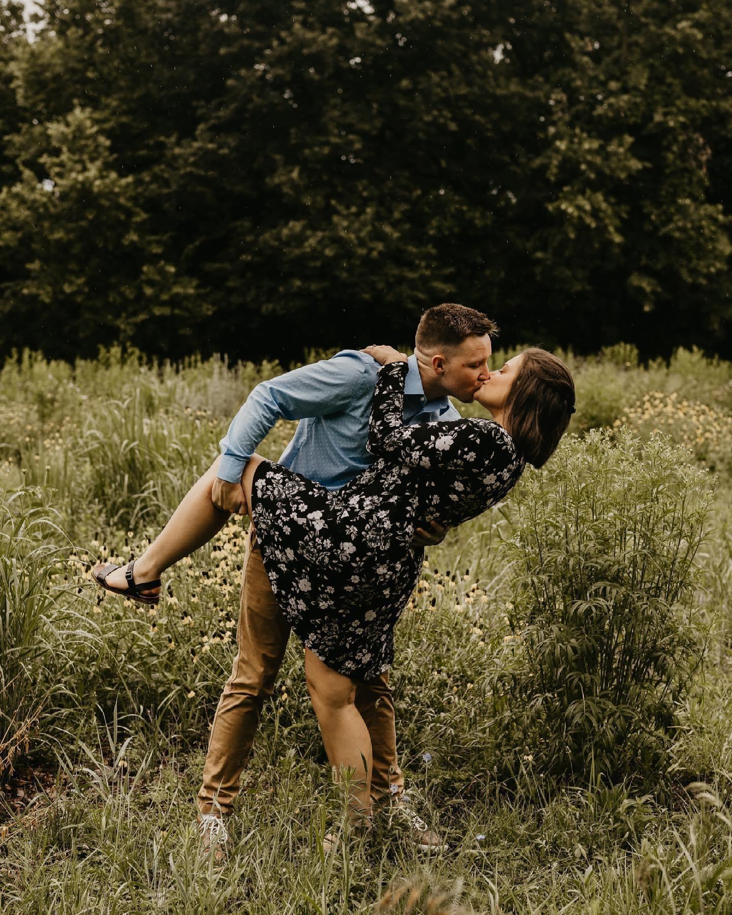 The Wedding Website of Megan James and Hunter Cotton