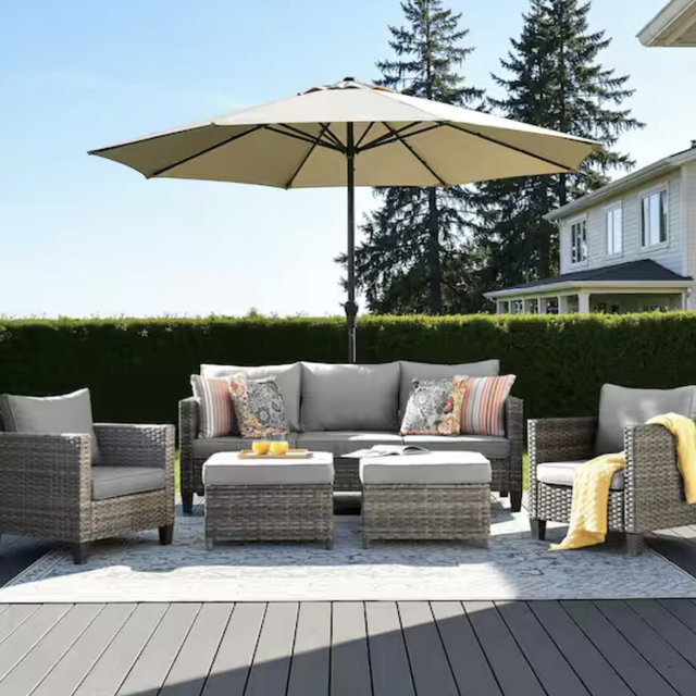 OVIOS New Vultros Gray 5-Piece Wicker Outdoor Patio Conversation Seating Set with Dark Gray Cushions GRS202