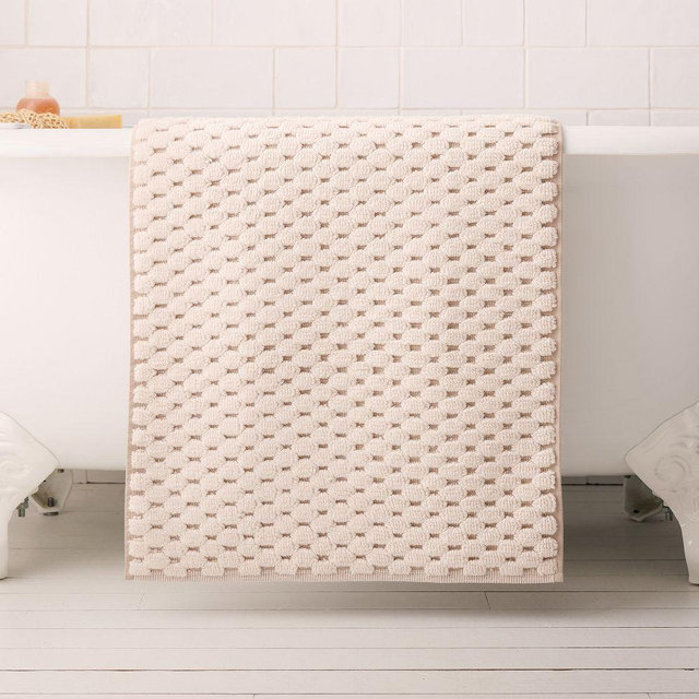 Elara Bath Mat, 20x34, Alabaster