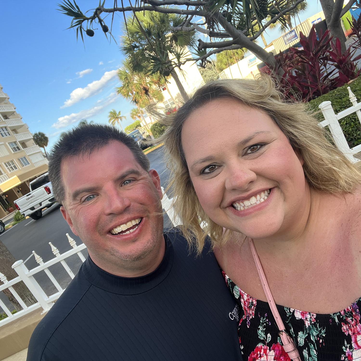Rob took Blake to Florida for her birthday! Someone decided sunscreen wasn’t a necessity.