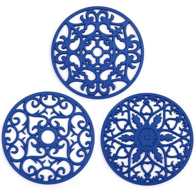 ME.FAN 3 Set Silicone Multi-Use Intricately Carved Trivet Mat - Insulated Flexible Durable Non Slip Coasters (Deep Blue)