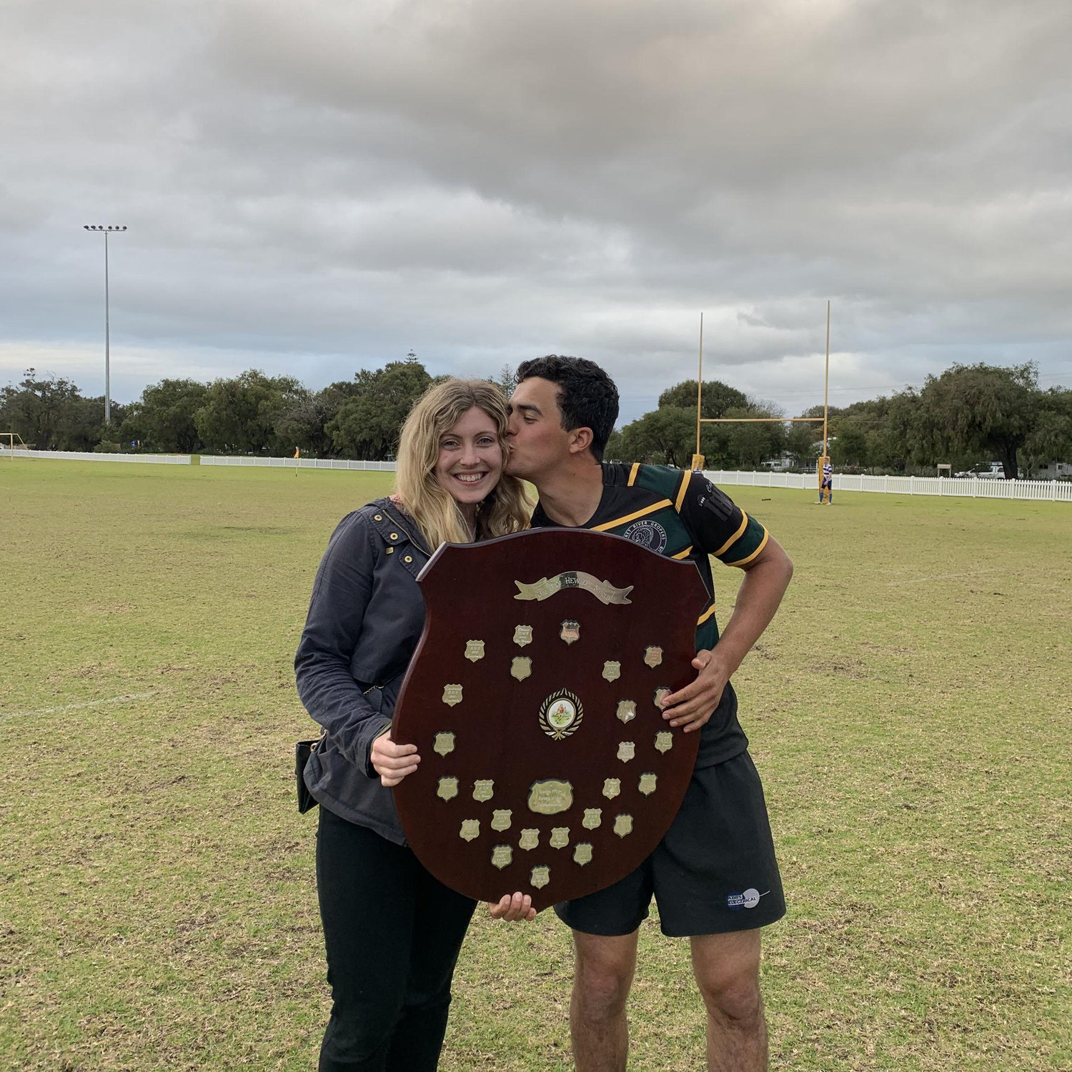 Rugby champion in the Australian South West!
~
Champion de rugby dans le sud-ouest de l'Australie !