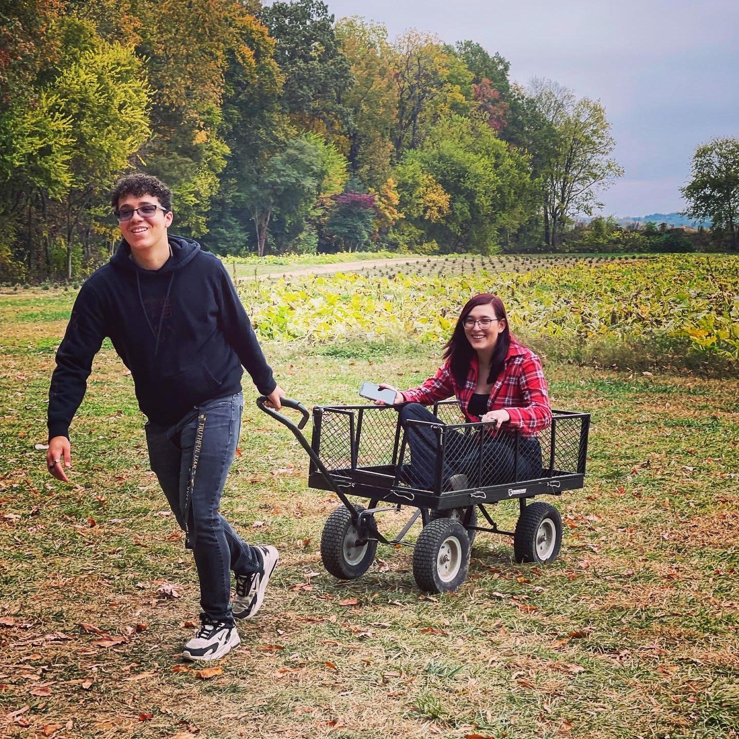 Pumpkin patch again for our 2 year anniversary 🎃 🍁