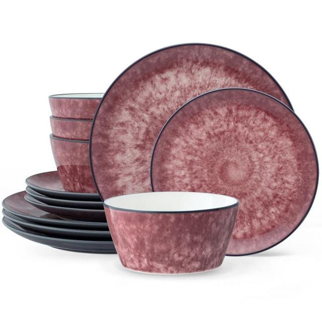 Noritake ColorKraft Essence Garnet 12-Piece Set in Red