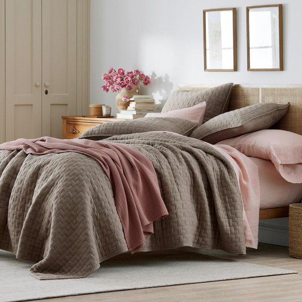 The Company Store Air Layer Quilt - Thumbnail 5