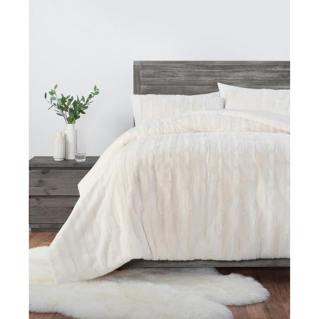 UGG® Alondra 3 Piece Comforter Set, Queen