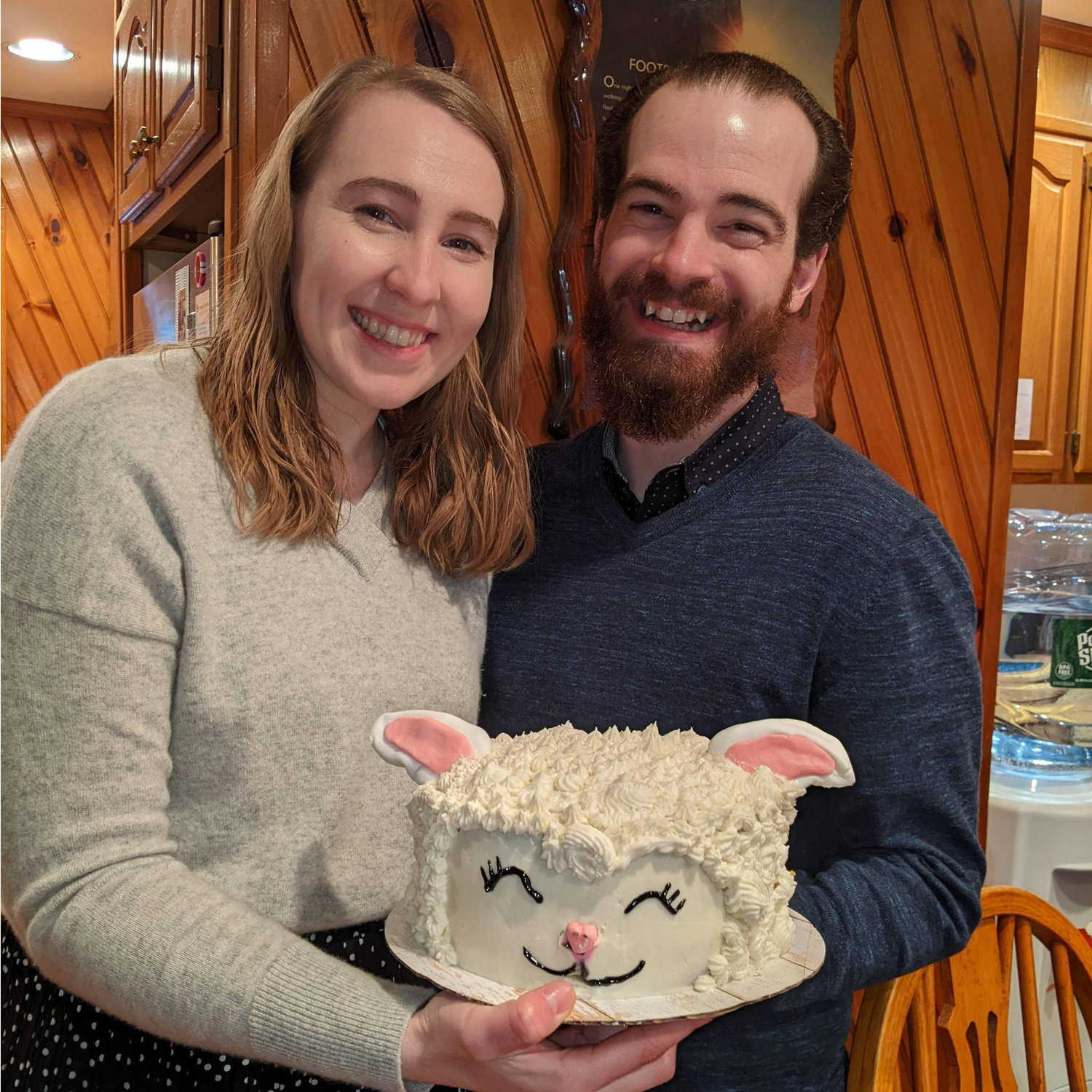 A sweet lamb cake for Easter -Apr 2022