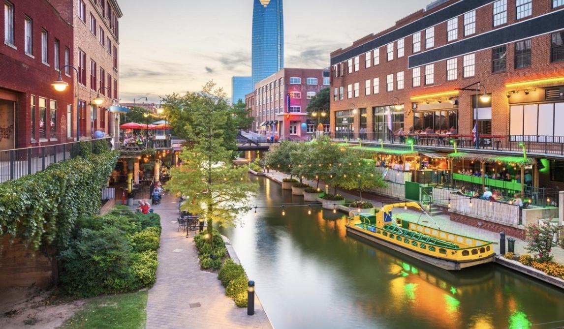 The Wedding Website of De’ontrae Mauga and Mark Morava