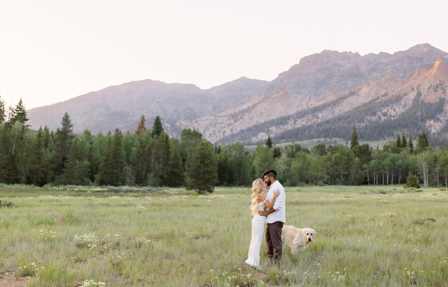The Wedding Website of Shelby Green and Chris Catechis