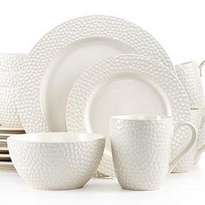 Gourmet Basics by Mikasa 16 piece Dish Set