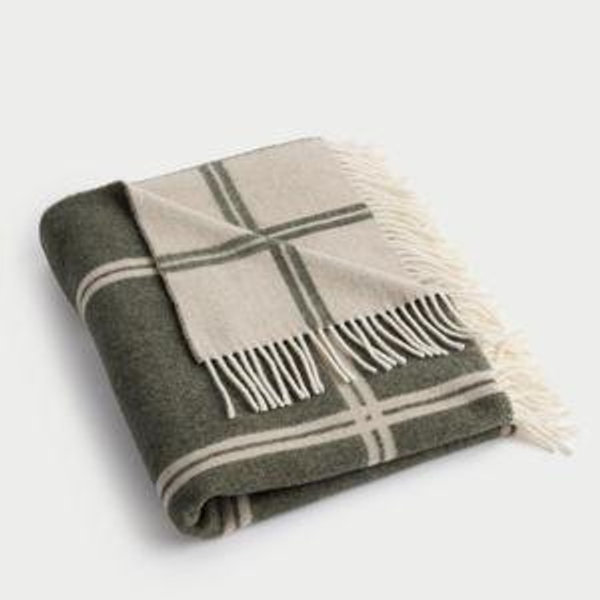Cortina Oversized Throw - Olive/Beige