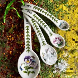 Portmeirion, Botanic Garden 4-Piece Measuring Spoon | Zola